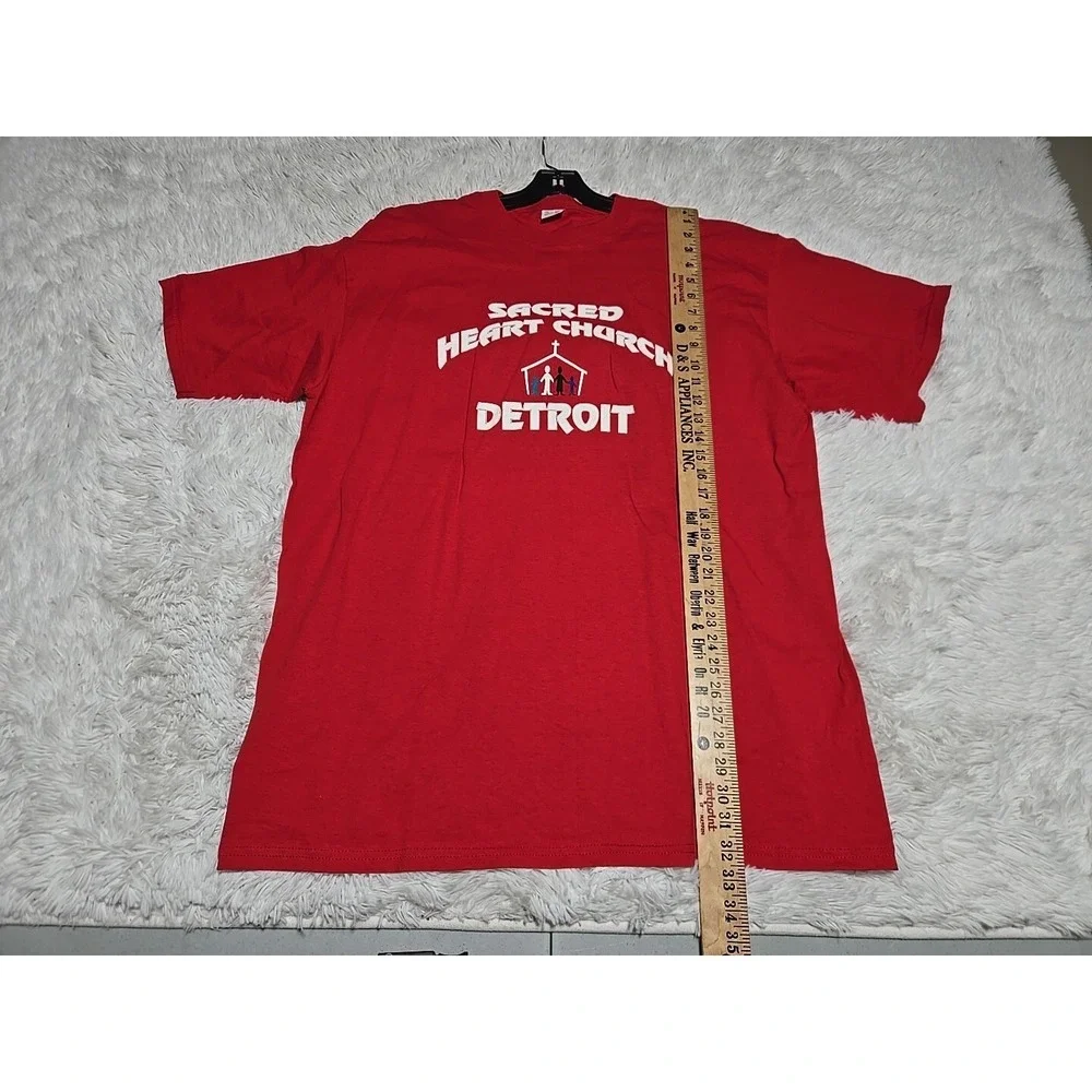 Vintage 90s Sacred Heart Church Detroit 2XL T-Shirt Tee Union Made‎ In USA Red